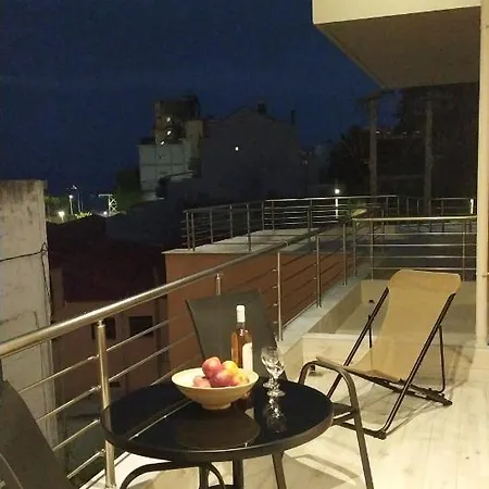 Modern And Sunny Apartment